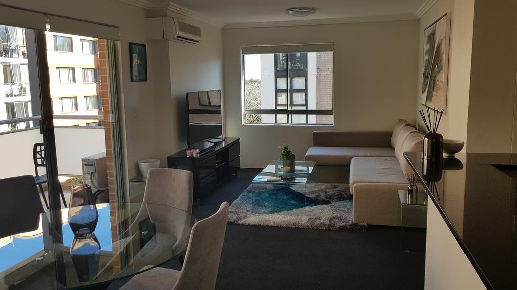 Liv Arena Apartments Darling Harbour Сидней Экстерьер фото
