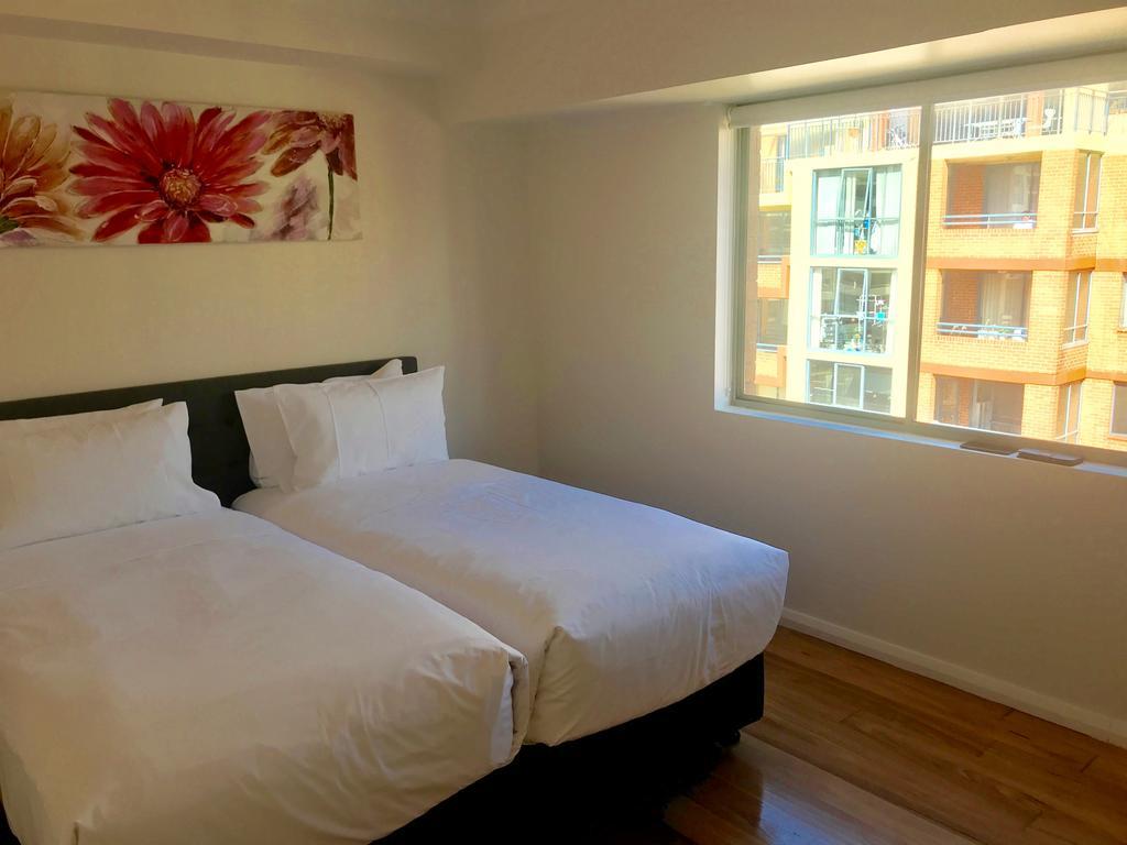 Liv Arena Apartments Darling Harbour Сидней Экстерьер фото