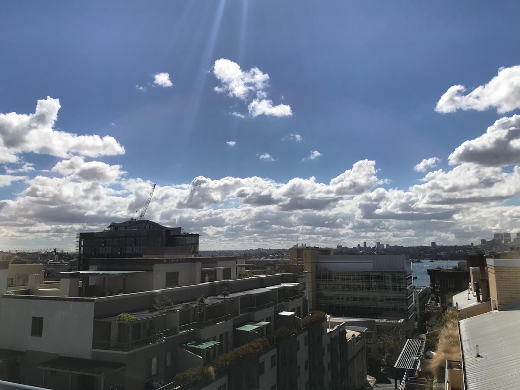 Liv Arena Apartments Darling Harbour Сидней Экстерьер фото