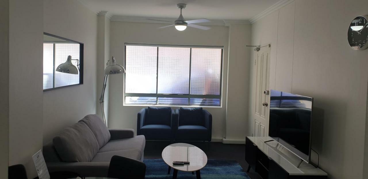 Liv Arena Apartments Darling Harbour Сидней Экстерьер фото